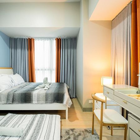 Bgc 2Br Uptown Parksuites With Balcony And Bathtub 마닐라 외부 사진