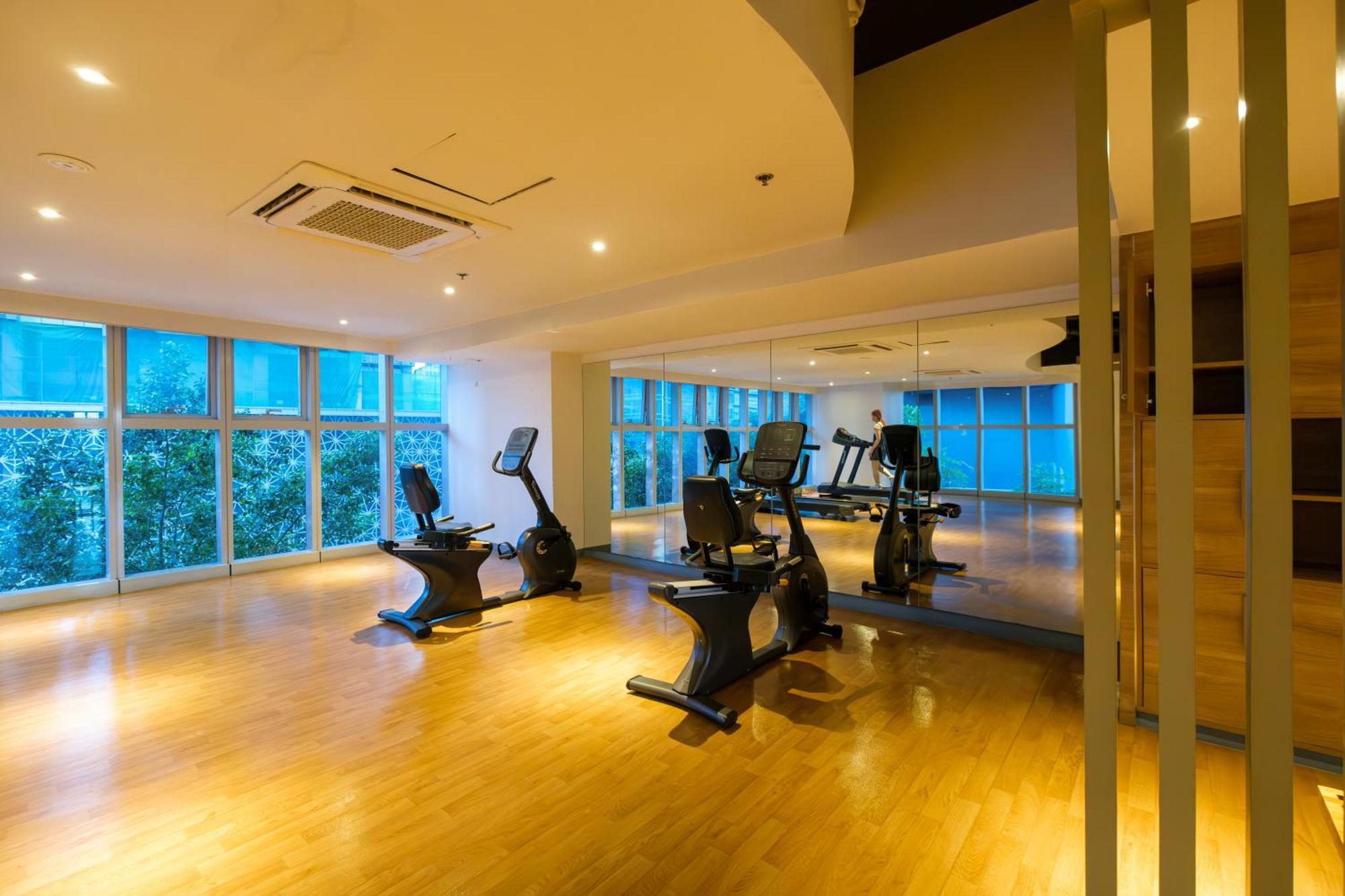 Bgc 2Br Uptown Parksuites With Balcony And Bathtub 마닐라 외부 사진