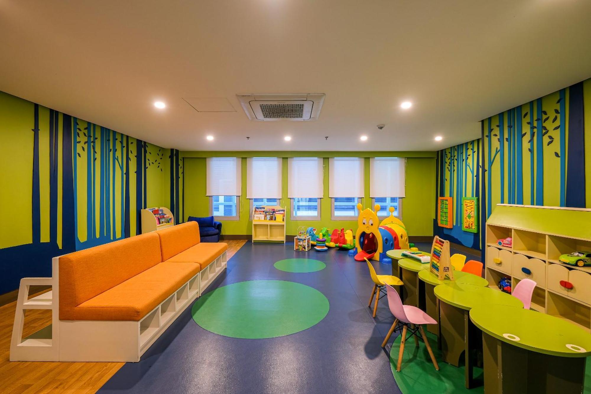 Bgc 2Br Uptown Parksuites With Balcony And Bathtub 마닐라 외부 사진